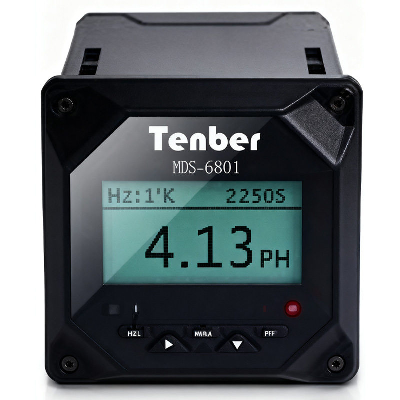 Performance of water quality monitoring instruments (small table)